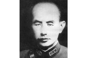 1940年9月13日，东北军师长常恩多在得知军长缪澄流与日军勾结后，气愤地说：“