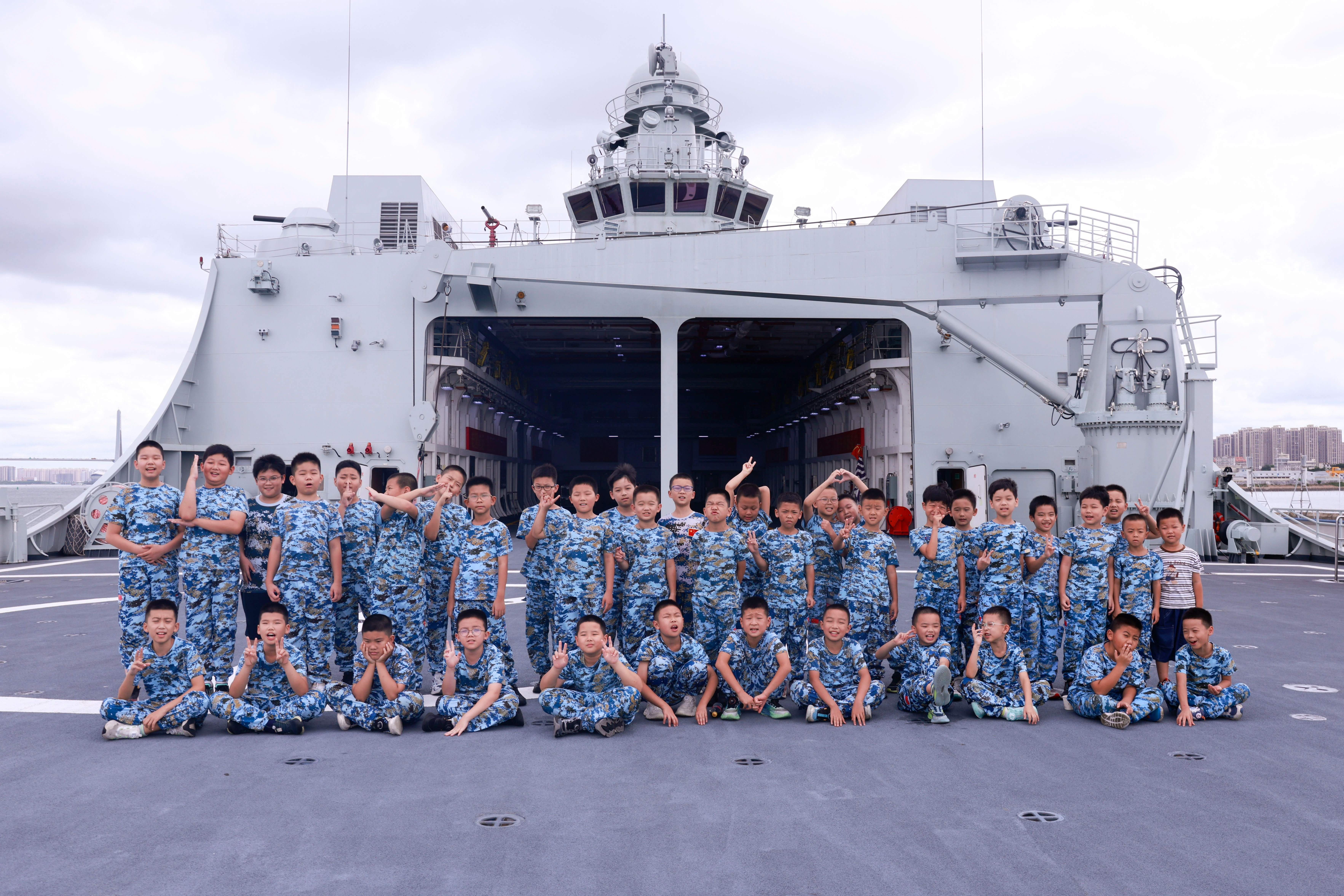 海娃们在南海071烽火问鼎计划中国海军​​​