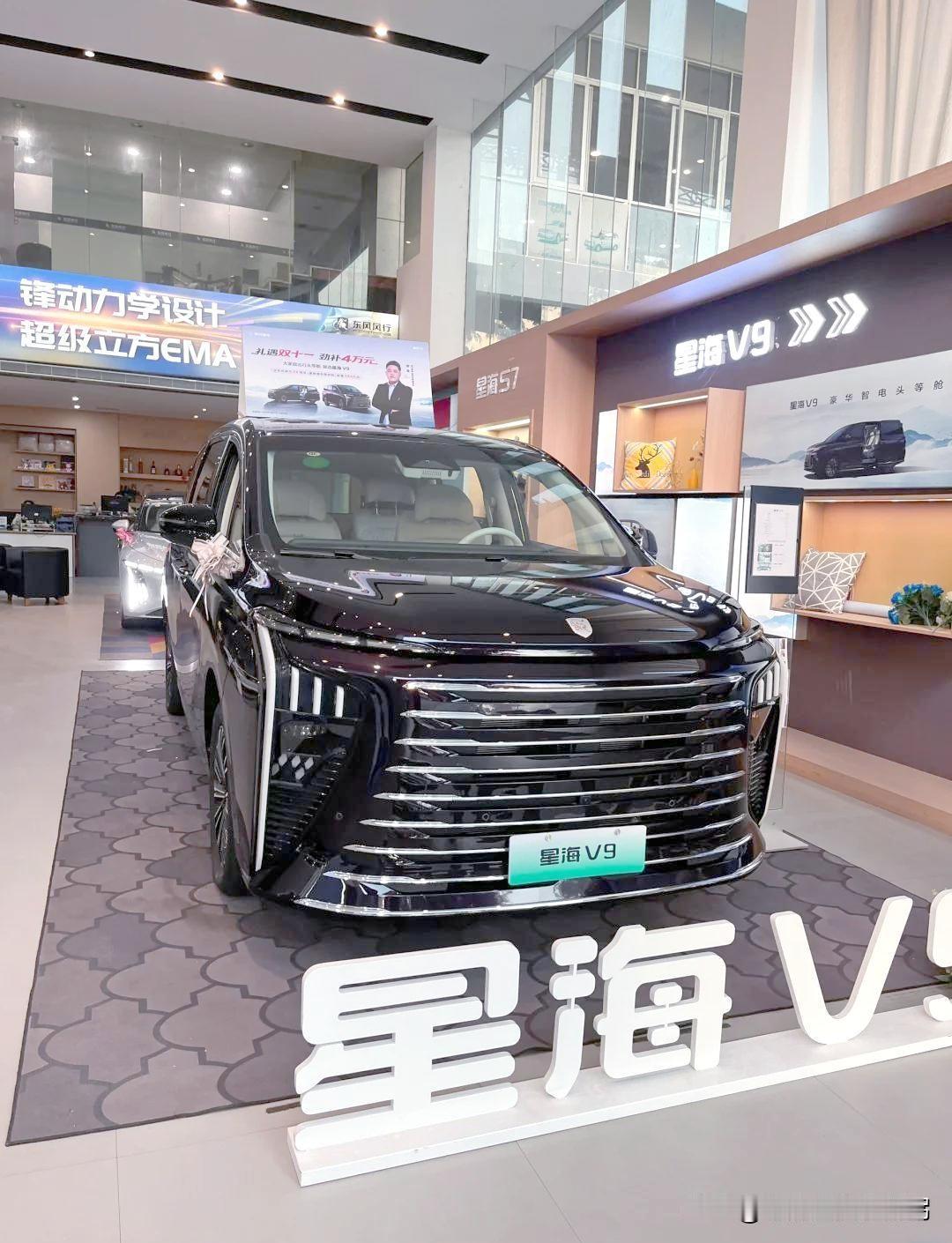 国内外七座MPV排行：​​1. 丰田赛那：约39.18万起​2. 本田奥德赛