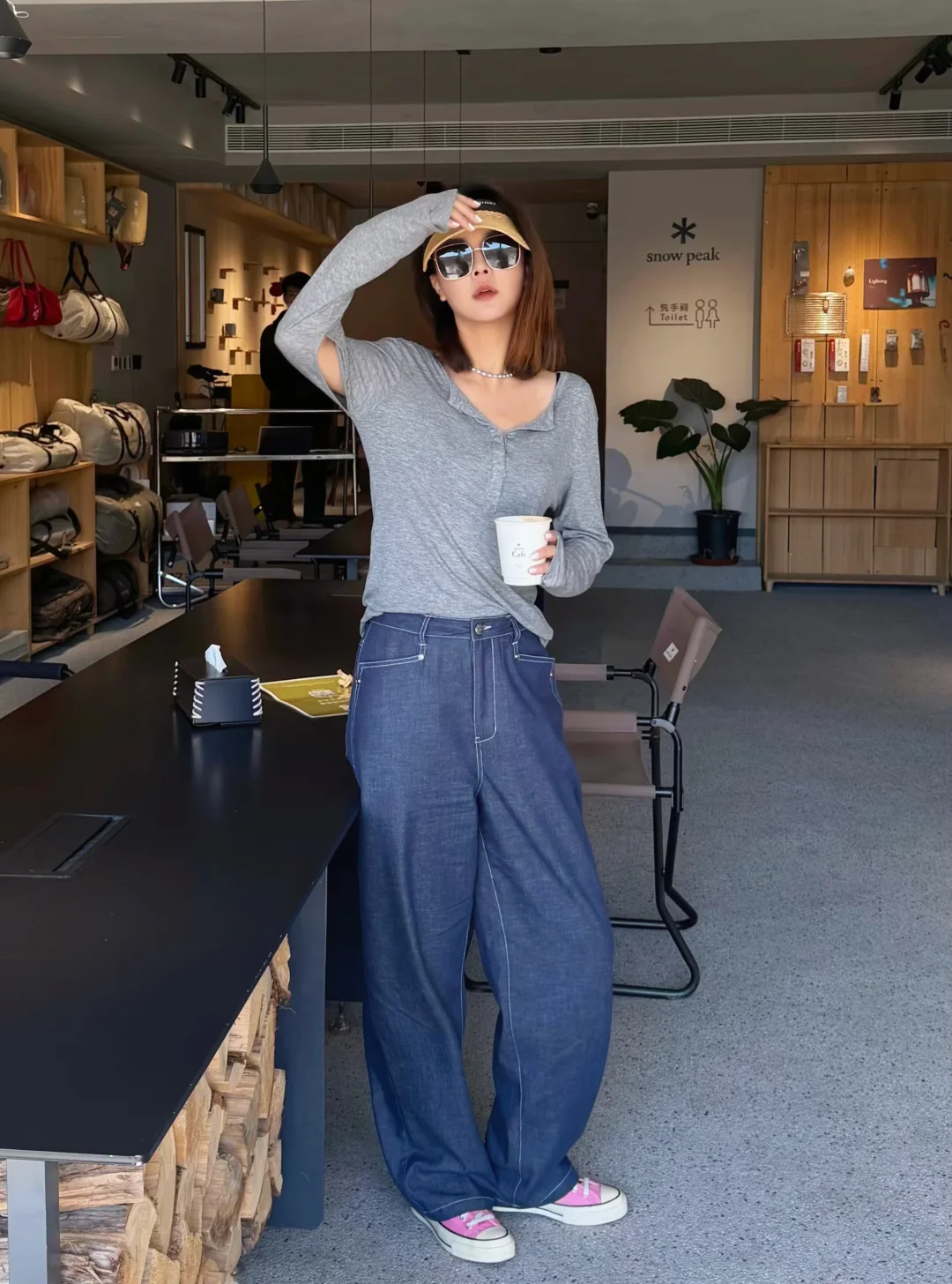 拒绝穿搭内耗 | 灰蓝粉配色不费力的时髦☕
