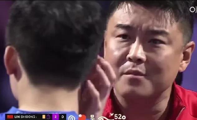 林诗栋又让王皓的心一紧。又给王皓脸上画一道皱纹。又在王皓的头上添根白发。林诗栋