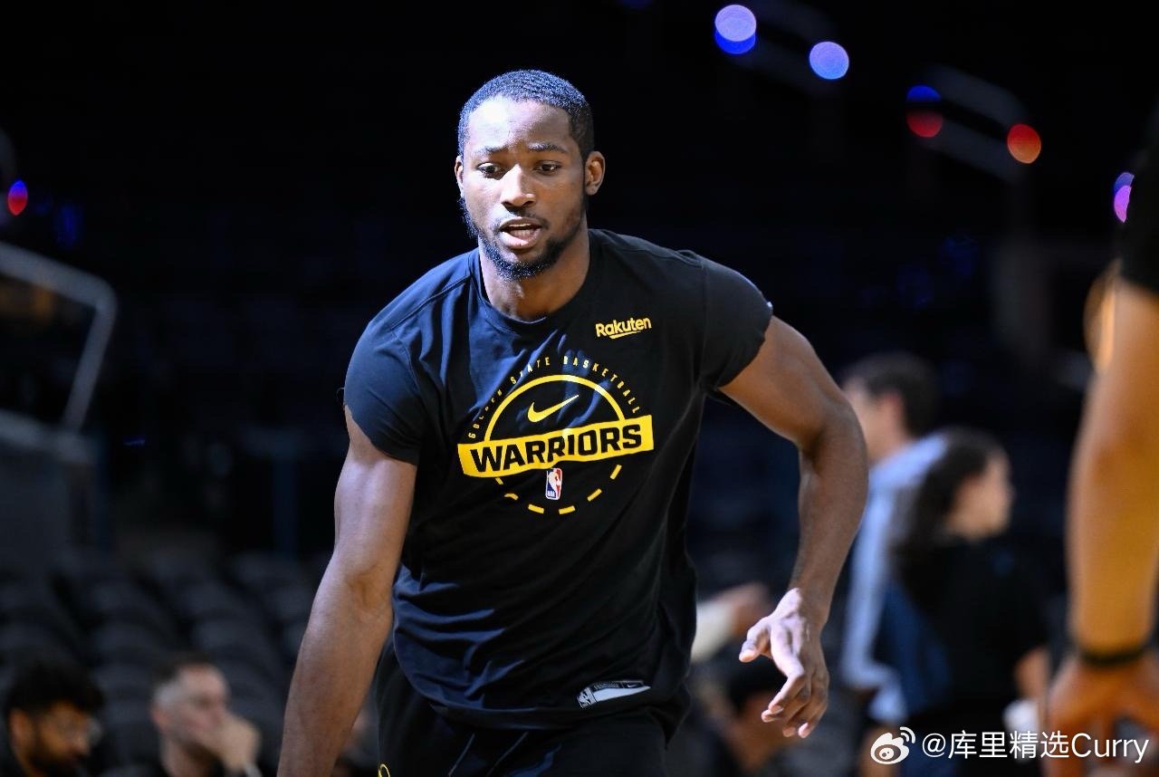 Shams：国王和独行侠都对库明加表现出了兴趣；“其他几支球队”也在争夺中。勇士