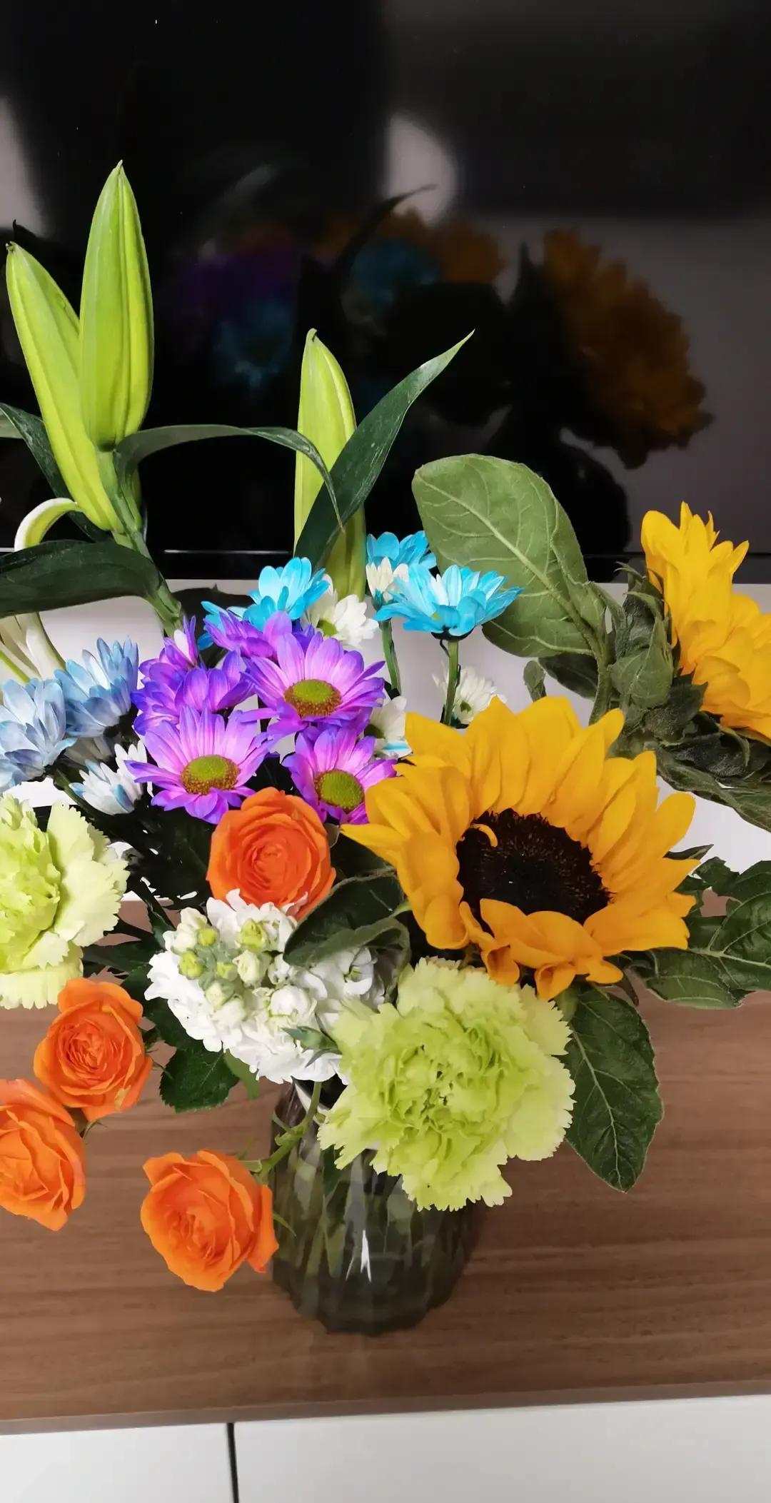 爸爸给我打电话永远三十秒，问完吃了没就挂，我跟我哥们能聊一小时不带喘。我把截图