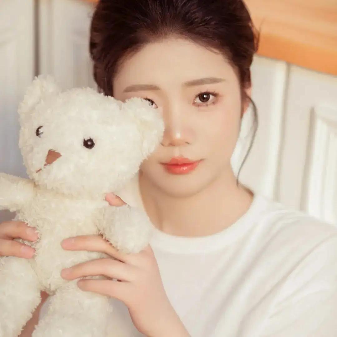 00后女兵第一次索降：当指尖离开直升机那一刻，她把自己“空投”给了成长1