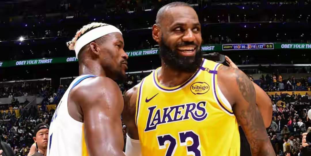 湖人为什么碰到季后赛以上的球队把把惨败？不就是没有防守加上没有3分吗，为什么打关