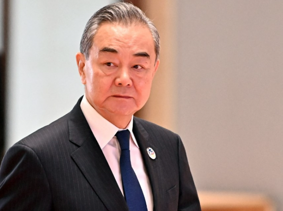 王毅外长新行程官宣，或与鲁比奥首次会见！首次交锋的结果，两天后或在这里见分晓！