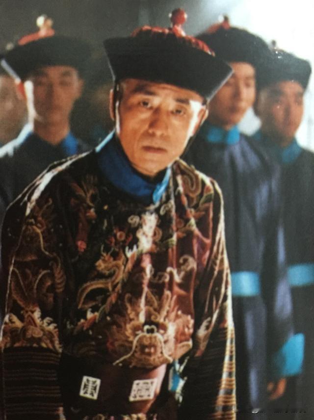 张艺谋、陈凯歌、田壮壮、姜文等一群大导演，为什么会心甘情愿为电视剧《大宅门》屁颠