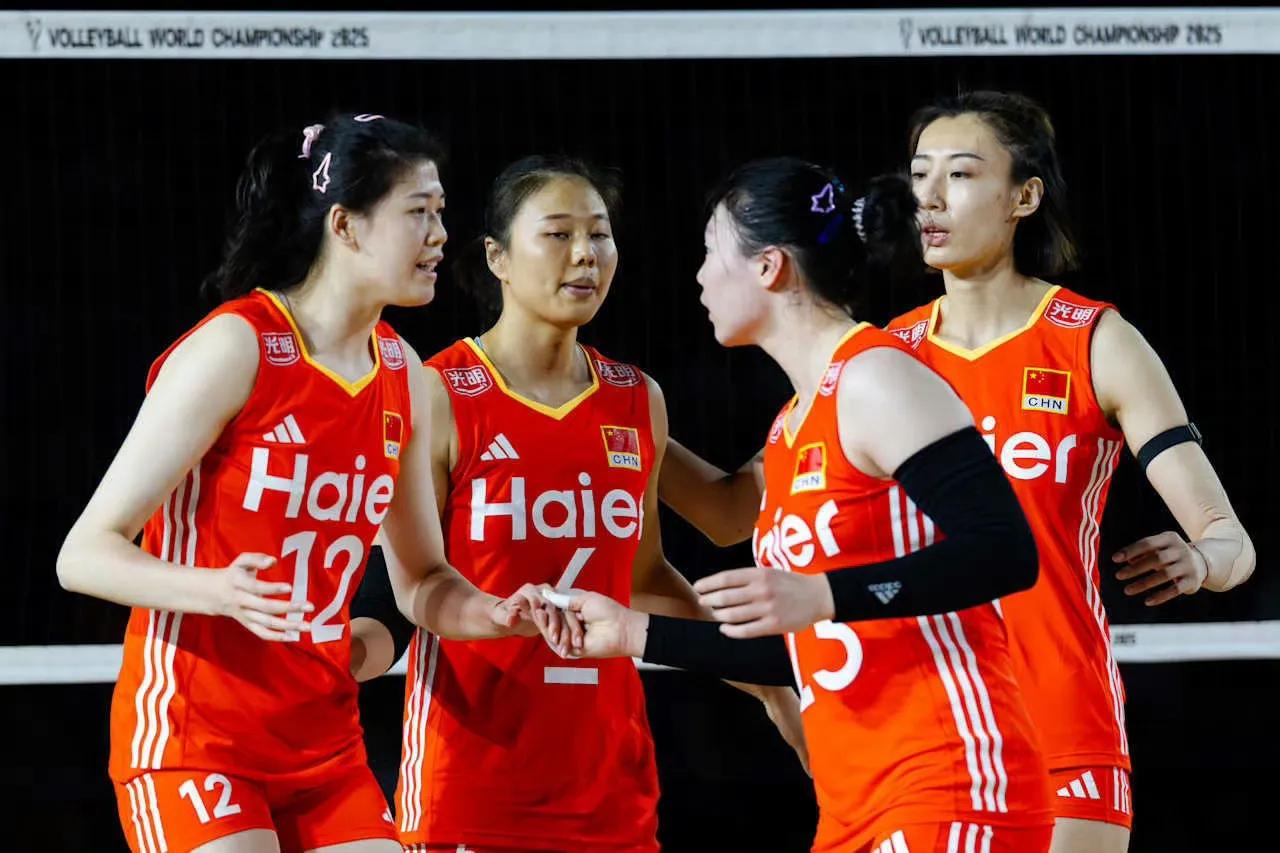 中国女排1-0暂时领先多米尼加｜第一局中国女排技术统计吴梦洁7分，进攻11