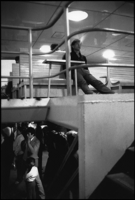 1989年，来往于厦门和鼓浪屿的客轮。