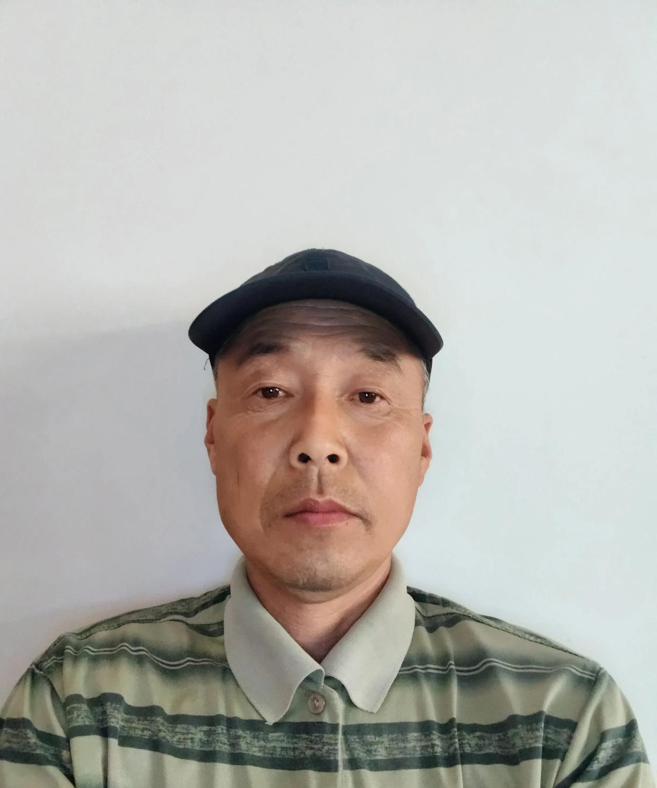 湖北有个中南大学是211……实际名字叫中南…是五院四系……湖南有个985大学，