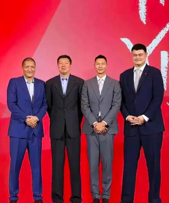 中国篮球历史身高排行榜这份“中国篮球历史身高排行榜”真正有意思的地方，不是谁