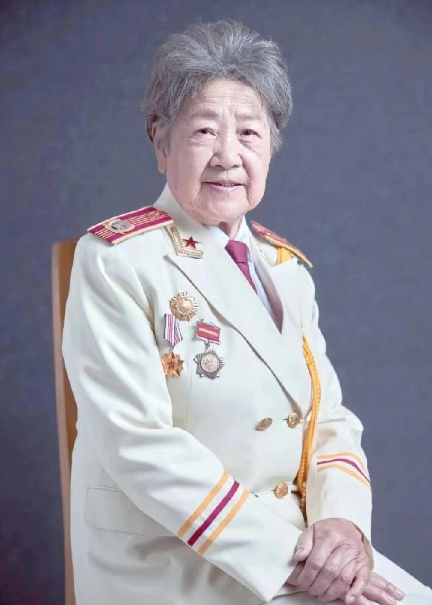 送别“二妹子”！92岁表演艺术家陶玉玲逝世，她的笑容温暖了几代人1月15日