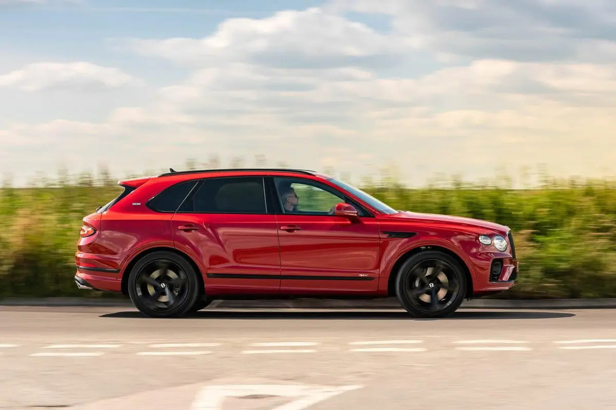 宾利添越​​​