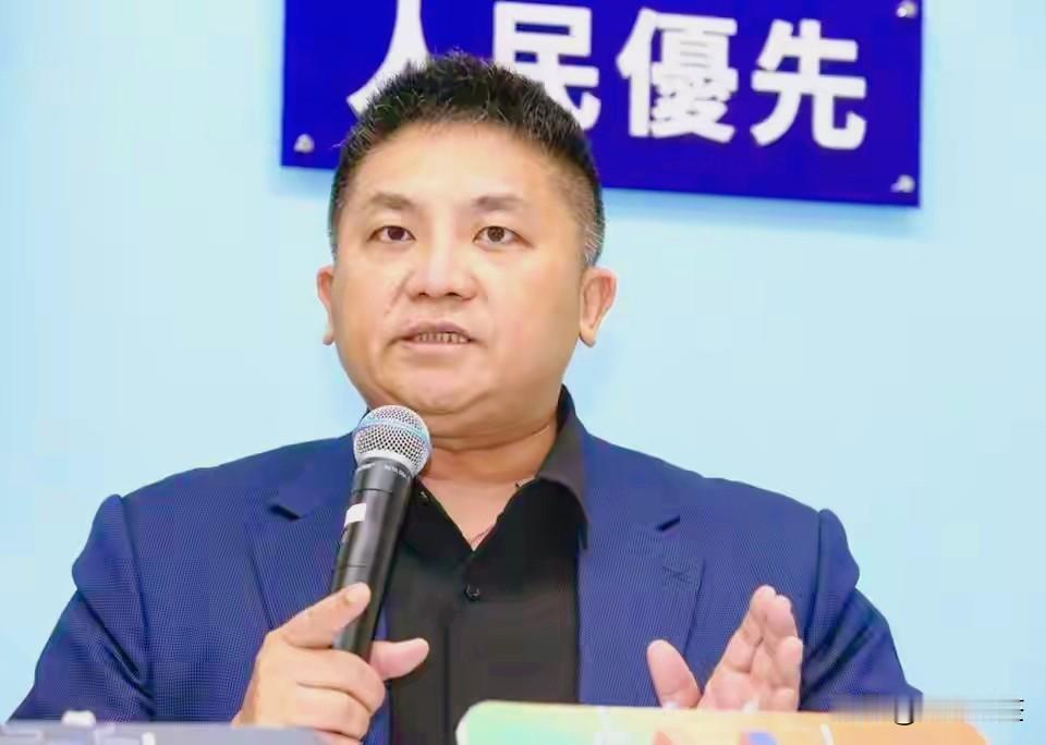 很多人都没想到，宜兰县长的选举局势突然出现大变动，一场关键的造势活动马上就要开启