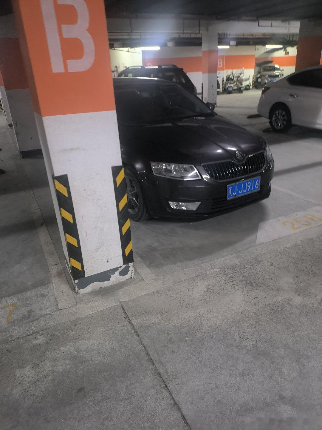 低配和顶配，差的不只是钱很多人买车优先选低配，只想省下几万块购车费用...