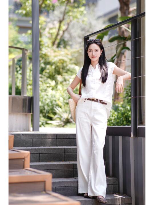 属于亚麻的夏天
