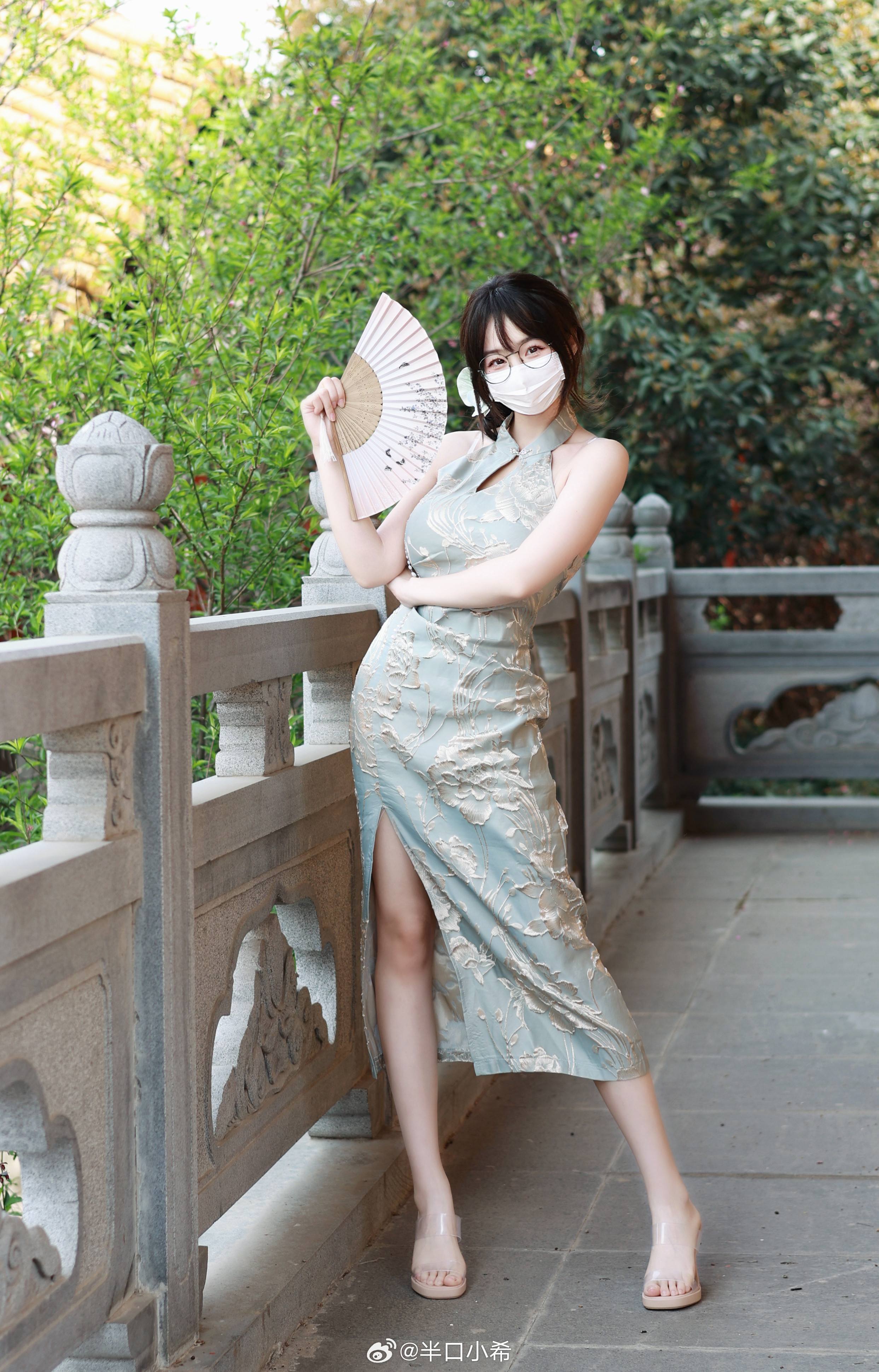 当然要穿一次旗袍了