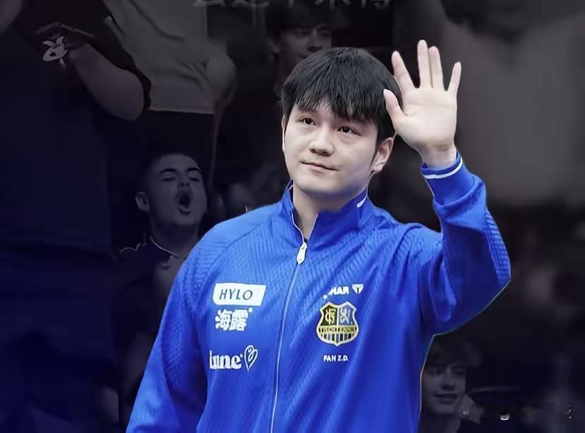 现在最后悔的人，恐怕就是樊振东了，当初没选择回国参加世乒赛，如今看着马龙许昕齐聚