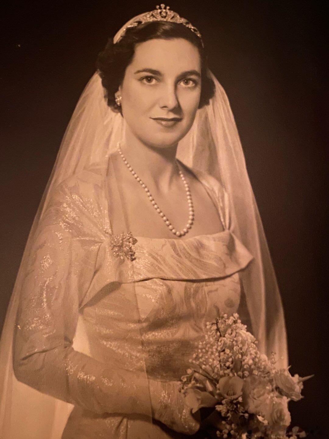 珠宝ins博主兼珠宝经销商Zuleika·Gerrish（祖莱卡·帕金）分享外