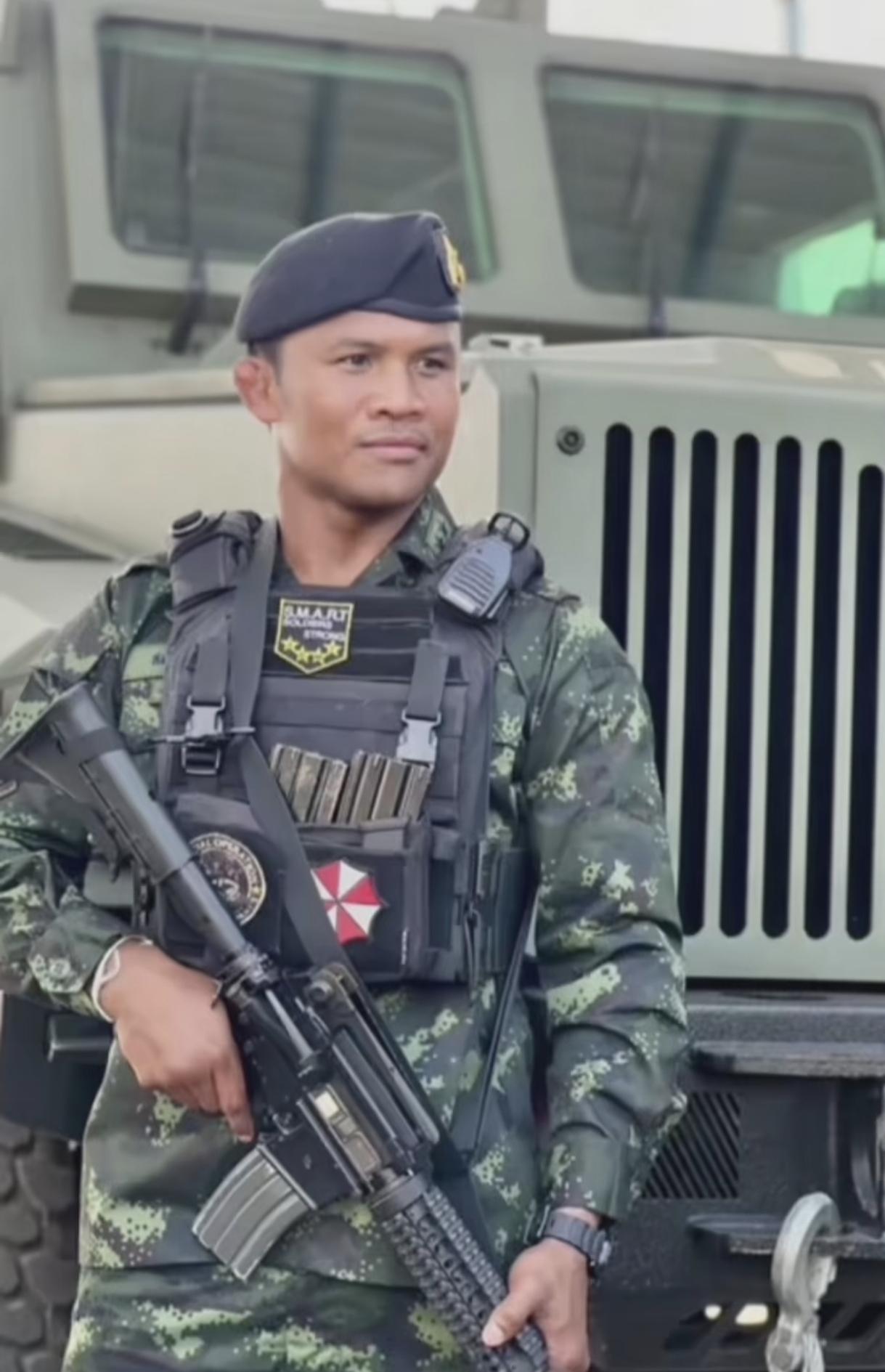 泰国拳王播求，入柬埔寨参战，是民族英雄，还是战争炮灰?拳王播求，被授予中尉军