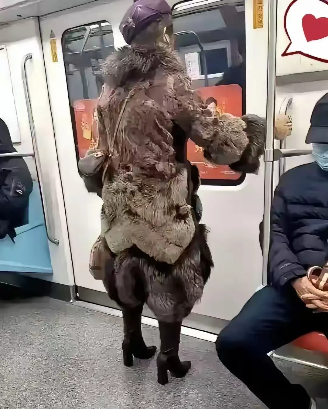 这是妥妥的炫富吗？你们觉得好看吗？看着像啥呢？