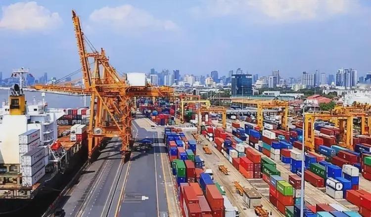 普京最担心的事情还是发生了！不是前线的炮火，而是中国海关刚刚公布的这组数据。1.