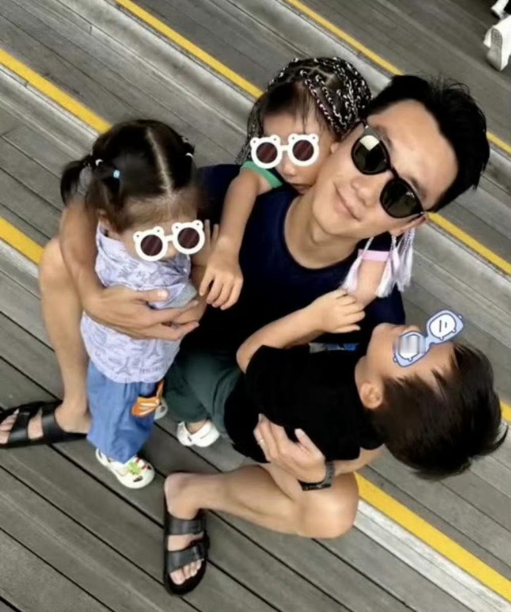 李晨是恐婚还是丁克，跑男的邓超、郑恺、王祖蓝、王宝强都结婚有孩子了，就他迟迟不结