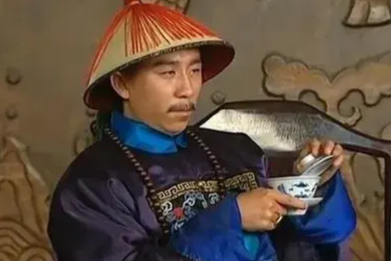 被砍头的李卫之子、武探花李忠四爷，二等侍卫、游击、参将、副将、总兵、两广总督——