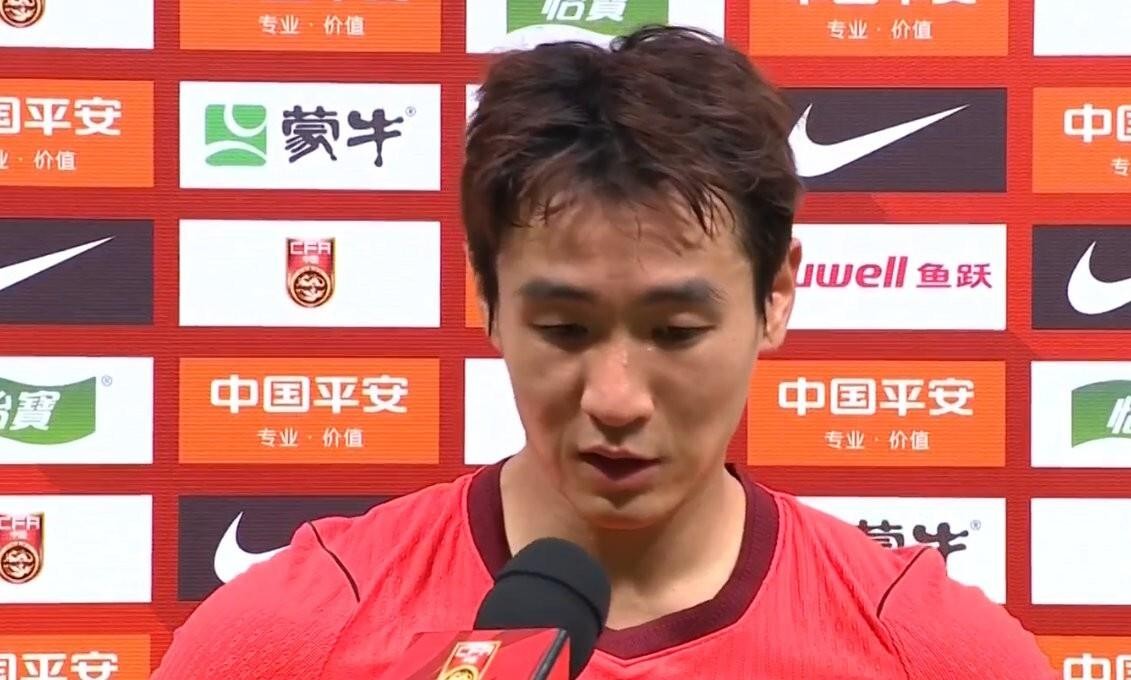 输球不算最扎心的，扎心的是输完还觉得“还行”。重庆主场，国足0比3新西兰，创下两队交手最大分差。此前