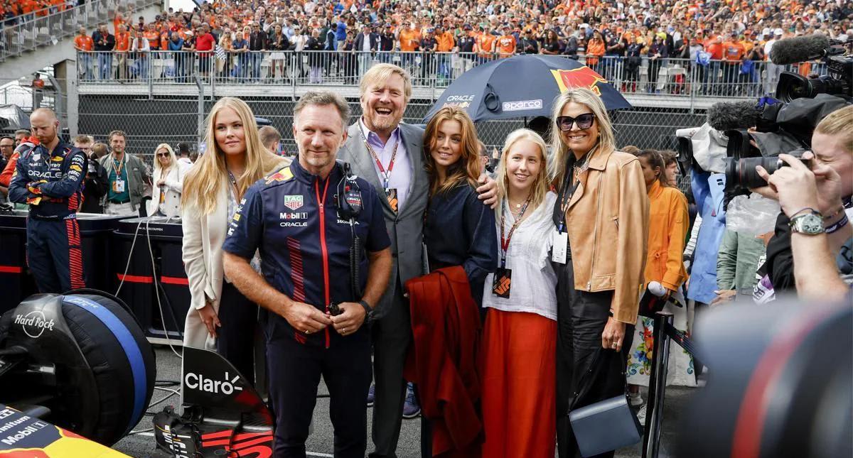 皇室颜值天花板！荷兰王后带三公主亮相F1，母女四人美成焦点…F1荷兰大奖赛不仅