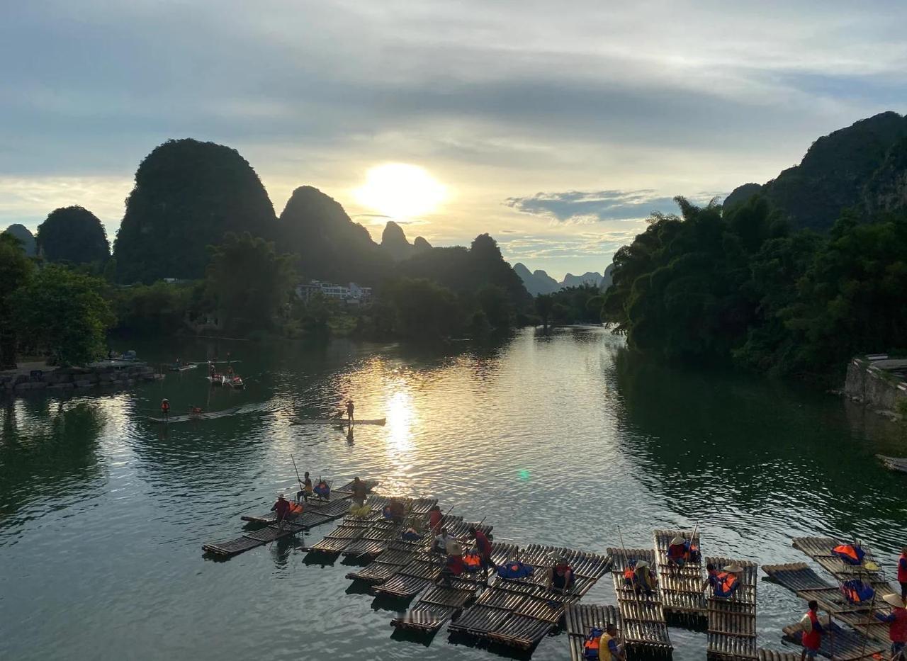 初学摄影者在拍摄风景的时候，要特别注意以下几个步骤：首先要构图，把眼前自己想要拍