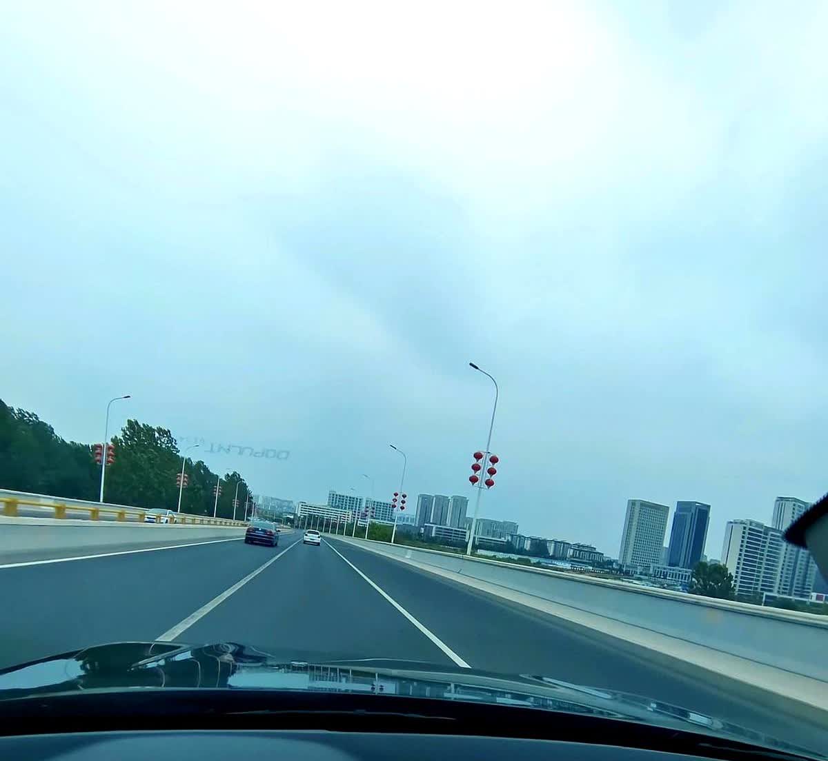 有人担心日系车安全问题，我是本田皓影车主，我就说说皓影这款车吧，一代皓影尽量别选