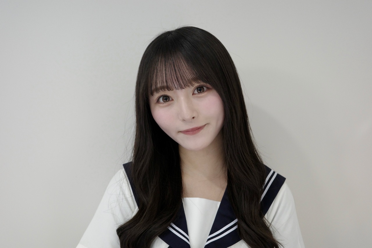 片山紗希「はじめにオンラインミーグリの写真を載せますねっ　セーラー服🎶好評みた