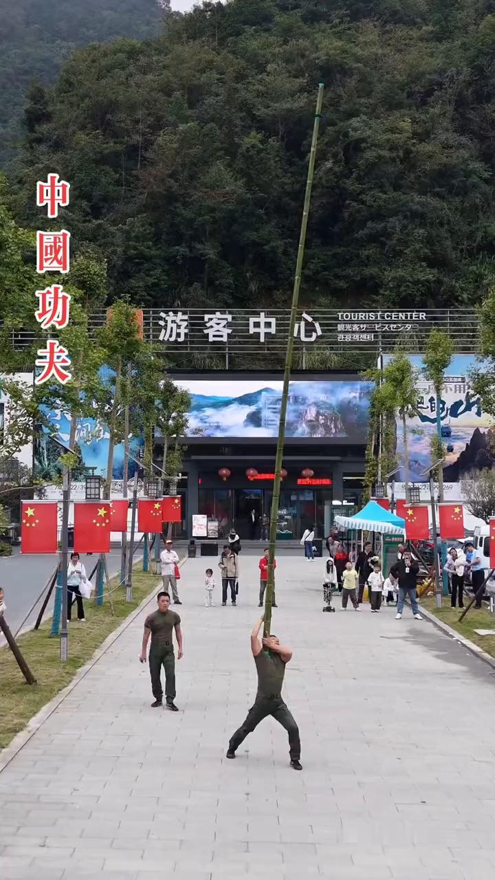 中国陆军特种兵是来自地狱的勇士。