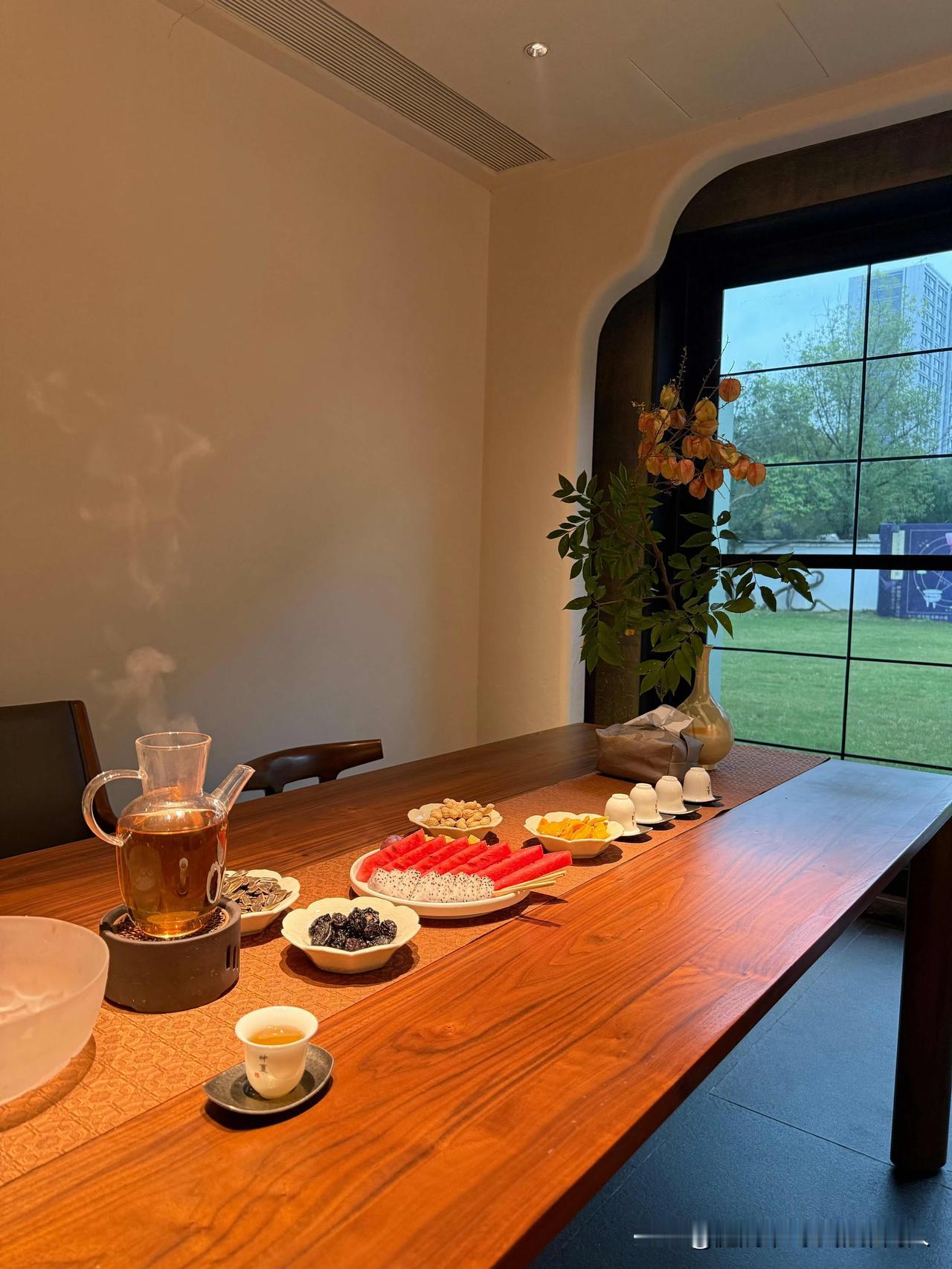 顶层女人只做三件事:1:一门心思搞钱；2:把健康放在心上坚持运动；3