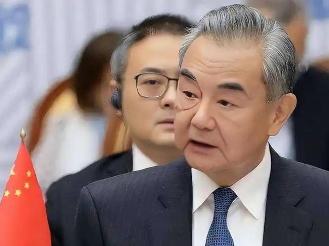 轮到我们立规矩了！ 王毅外长把中国的规矩，当面立给了欧洲人！ 7月21日