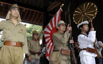 日本网友曾提问：侵略中国的不止日本一国，为何中国最记恨日本？西方抢钱，日本要命：