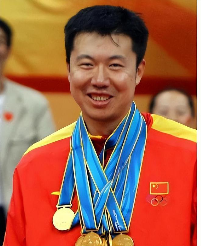 中国女篮再用主教练，谁能更合适？坊间舆情汹涌，尽管宫老自己信心满满，有打及格