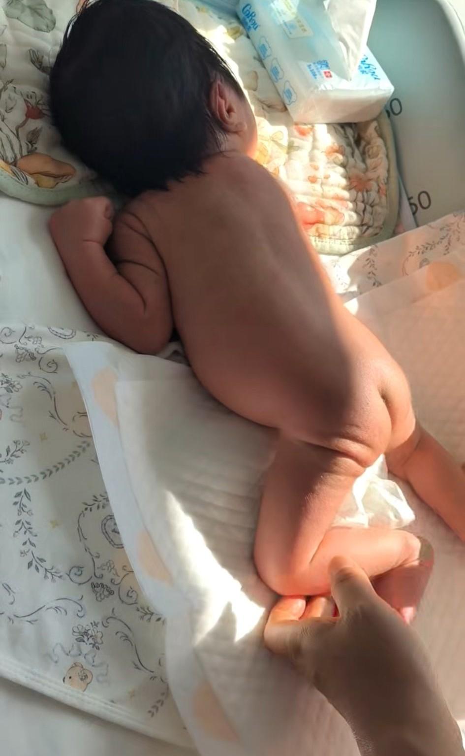 儿媳妇生了孩子却不用我伺候坐月子，宁愿花1万2请月嫂，美其名曰怕我受累让我多休息