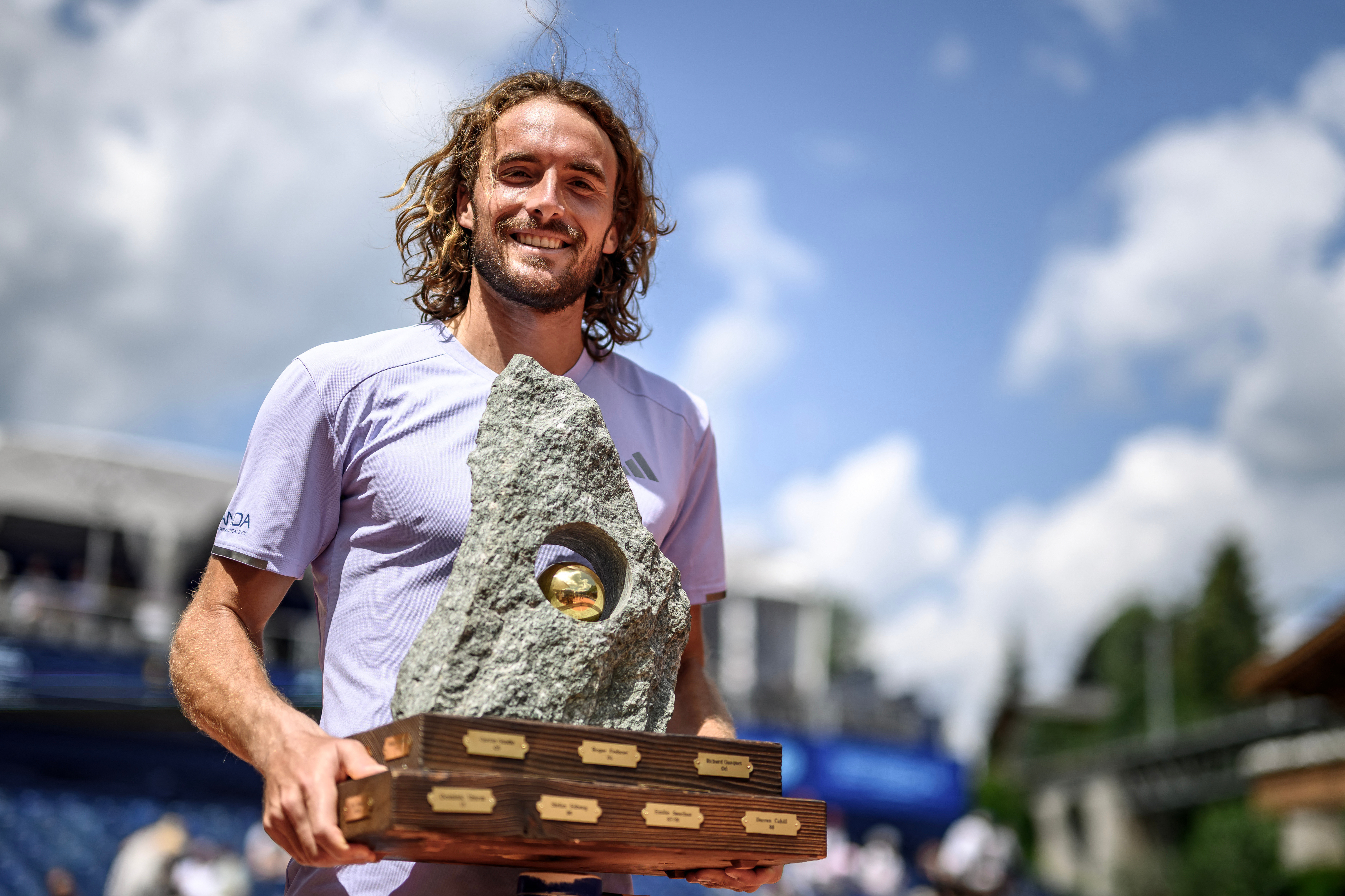 上周巡回赛冠军一览🏆📌WTA250雅典：克雷吉茨科娃📌ATP250格施塔德