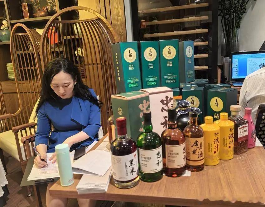 房县房县黄酒热干面，这些湖北味道征服海外味蕾十堰爆料今日房县你能想象法国人