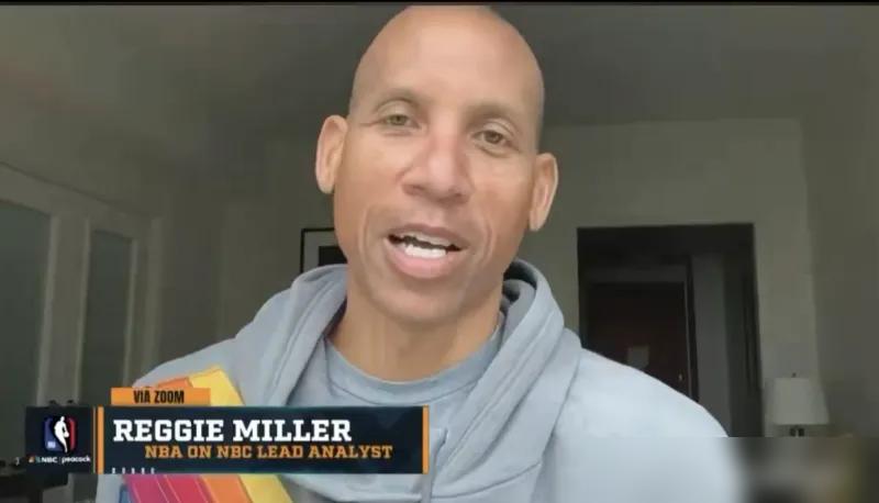 别再吹文班亚马的勇气了。我告诉你，那根本不是挑战，那是交学费。你以为是新王登基前