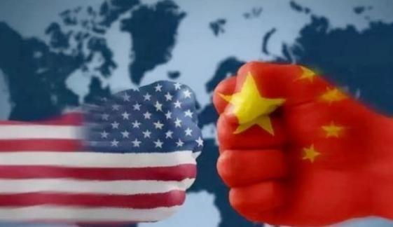 美国千万不能倒，一旦倒下，最头疼的反而是中国，这是为何？你看美国现在，骑虎难下，