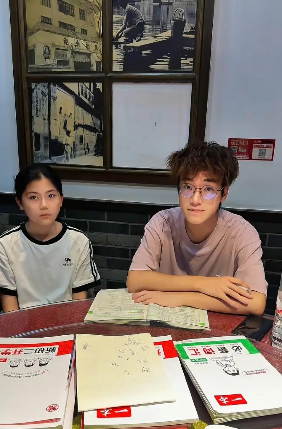 湖南长沙餐馆月薪3000招211暑假工变家教后续来了，有几个细节曝光！餐馆21