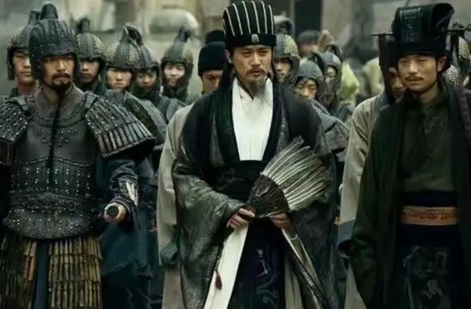 网上最近流传一段"三国秘闻"——说诸葛亮北伐凌厉，打得曹叡险些迁都，还附上了一句