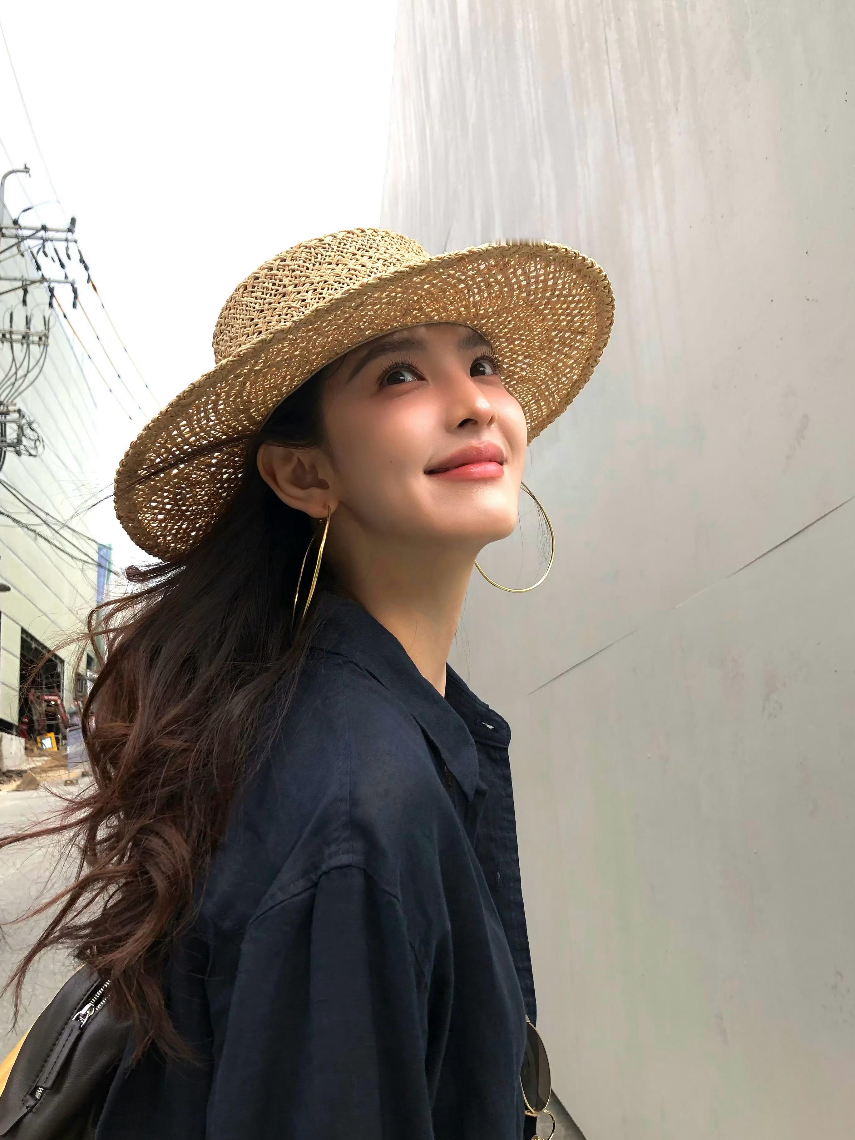 若楠美得好松弛​