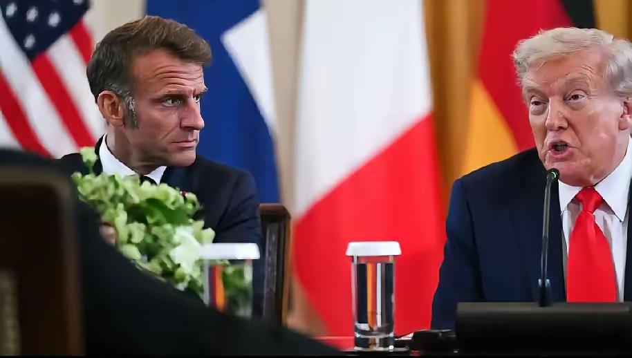 马克龙拒不下桌！​白宫美乌欧会议开到一半，法国总统马克龙突然甩出一句话：“
