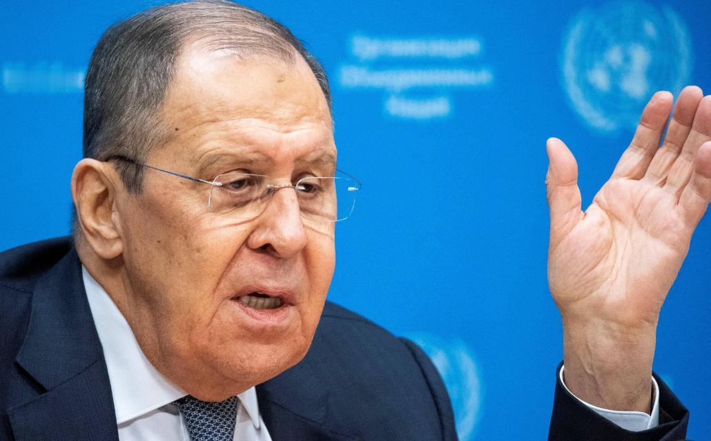 消失半个月后，他终于现身！俄罗斯外长拉夫罗夫一记重磅表态，直接给全世界划下红线：