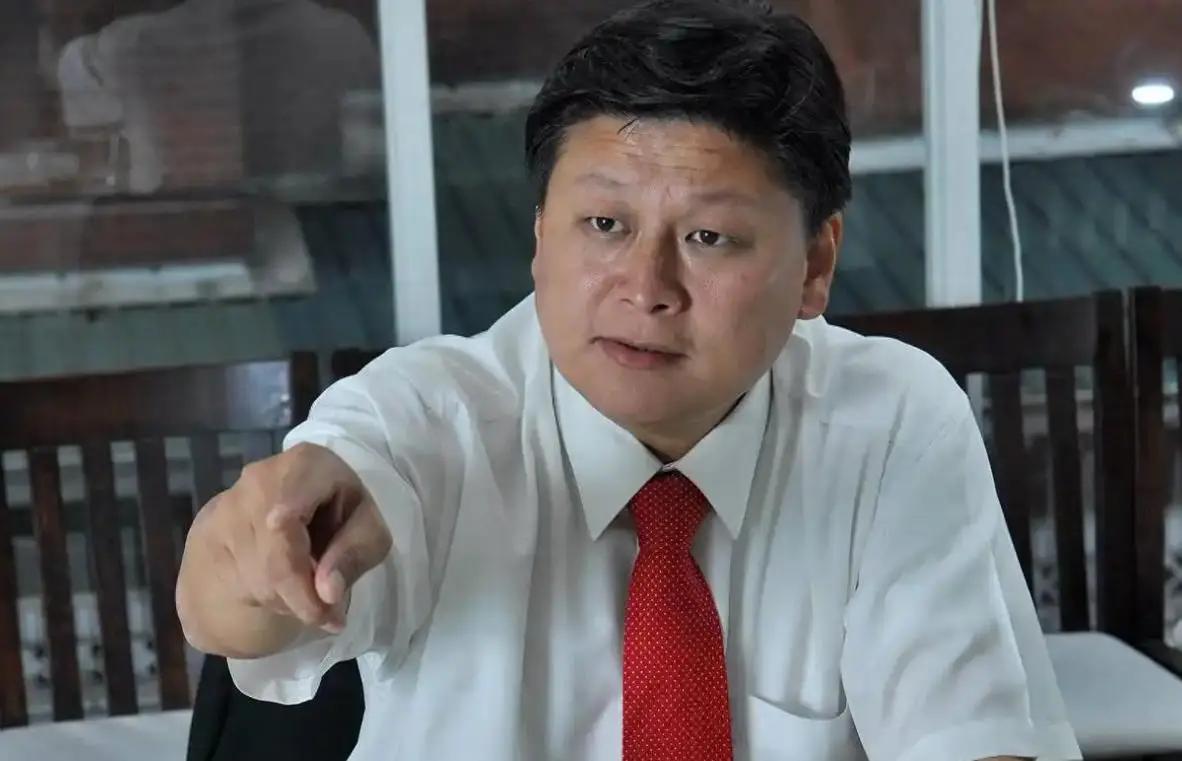 傅崐萁被拉下马！花莲的选情出现了新变化！魏家和张峻即将联手。这对傅崐萁选