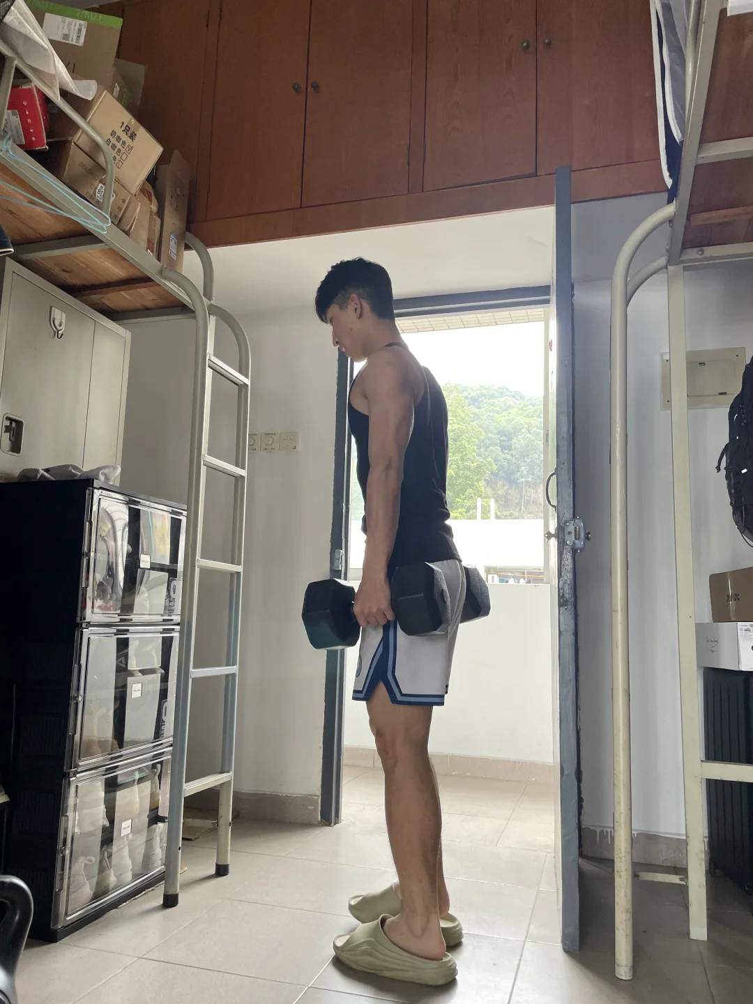 大学生宿舍健身沉淀｜继续打磨自己